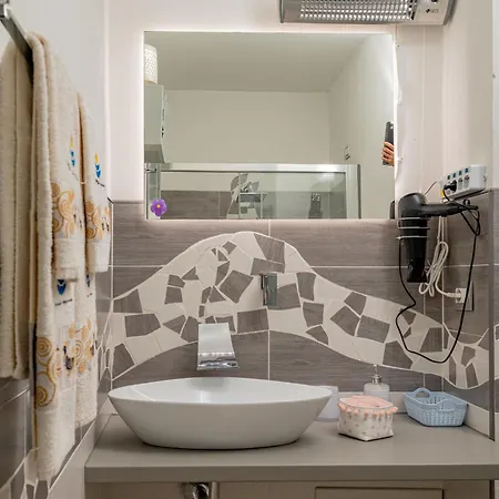 Deborah By Interhome Villa *