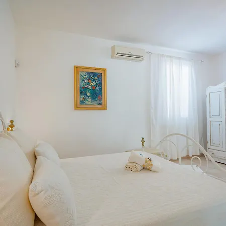 Deborah By Interhome * Sorso