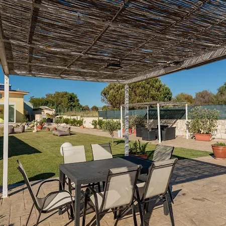 Villa Deborah By Interhome